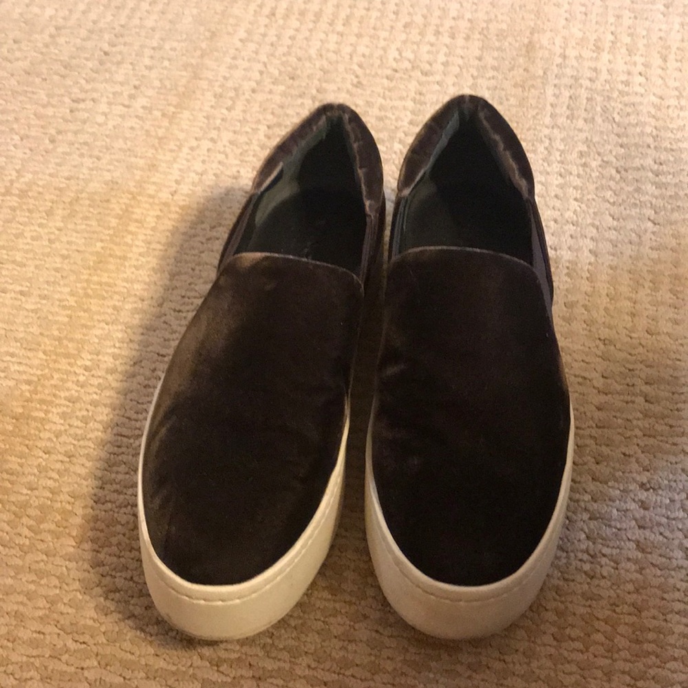 Vince slip on shoe